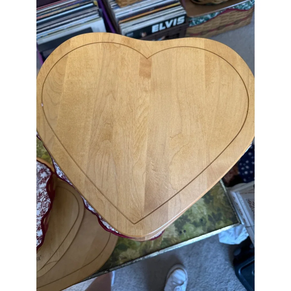 Longaberger Woodcrafts Heart Basket Set 3 Nesting Baskets Lids Toile Liners Red